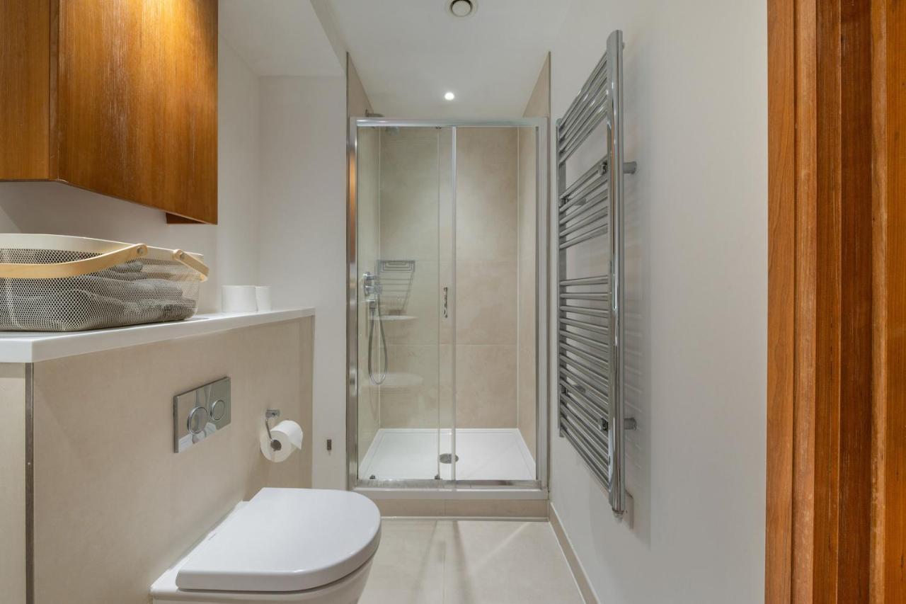Studio - Tower Hill - City Centre By Prime London Stays N-16 Exteriör bild